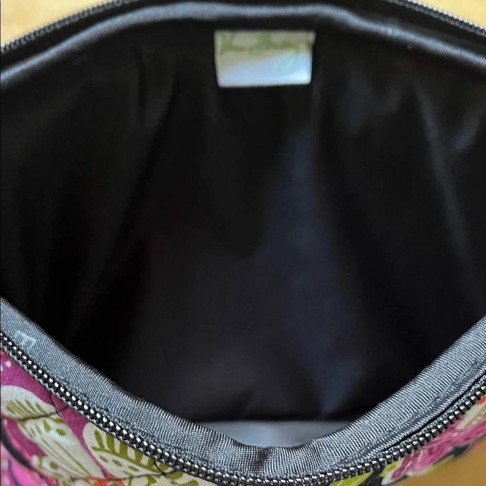 Vera Bradley Pirouette Pink Quilted Accessory case - Picture 7 of 7